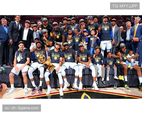 勇士队目标三连冠，信心满满，勇士队的